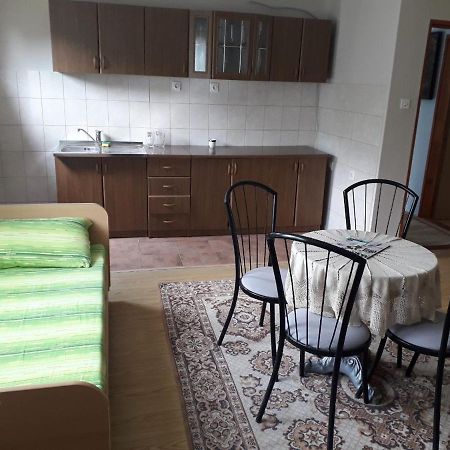 Bed and Breakfast Prenociste Vitas Miljevina Exteriér fotografie