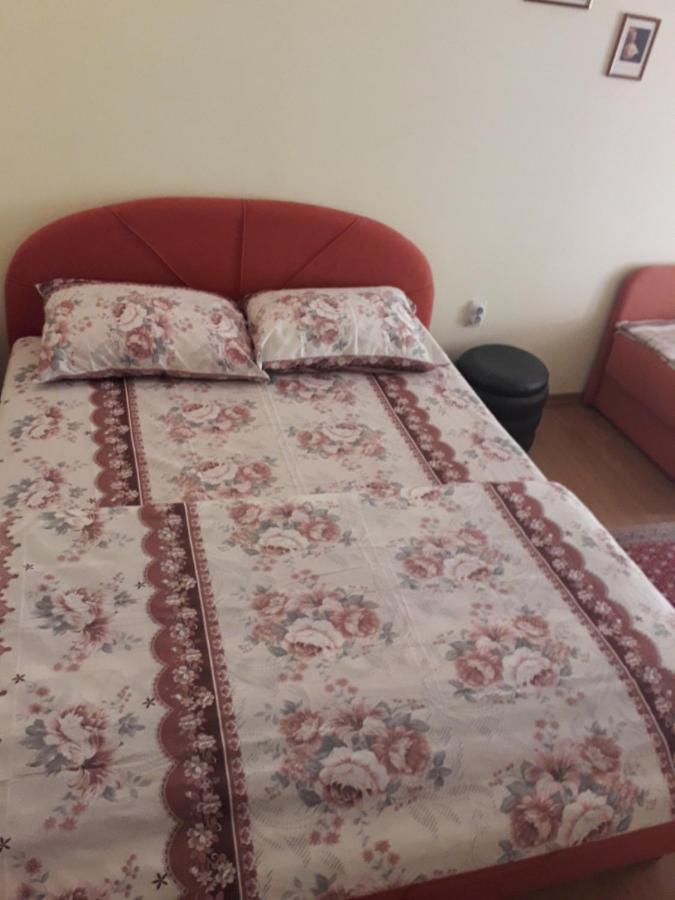 Bed and Breakfast Prenociste Vitas Miljevina Exteriér fotografie