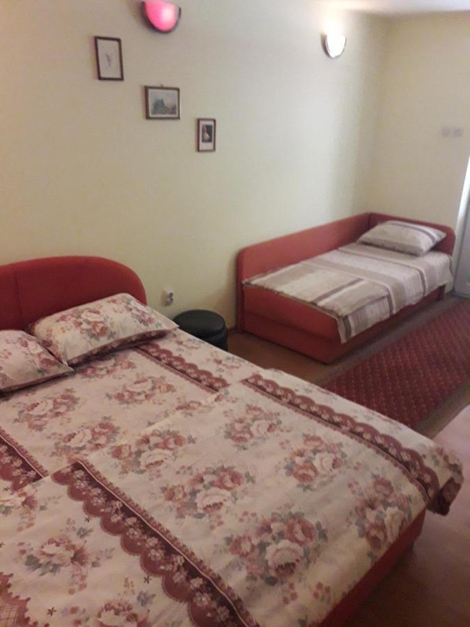 Bed and Breakfast Prenociste Vitas Miljevina Exteriér fotografie